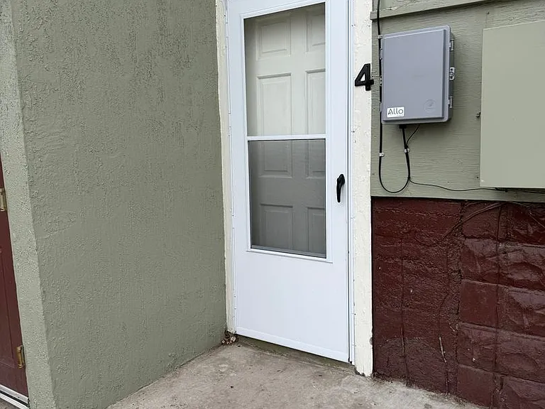JIT715 — Photo 3