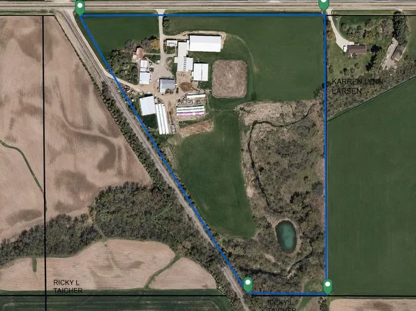 5182 Frontier Road, Denmark, WI 54208