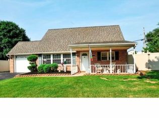 15 Unity Turn, Levittown, PA 19056