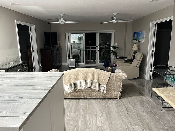 5th image of 4900 Brittany Dr S APT 1114
