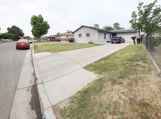 2709 Laurel Dr, Bakersfield, CA 93304