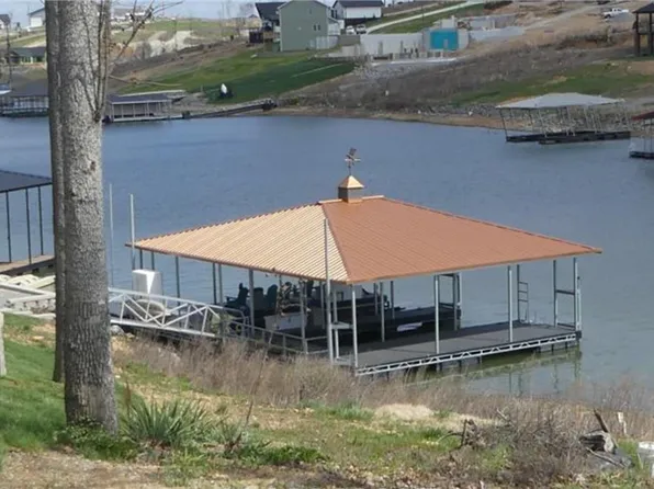 101 Enterprise Ln, Gilbertsville, KY 42044