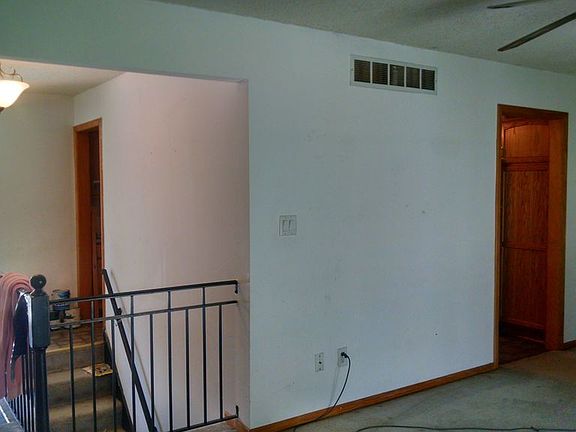 4th image of 1123 Bristol Way