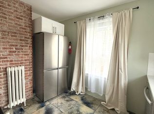 122 E 2nd St FLOOR 2, Clifton, NJ 07011