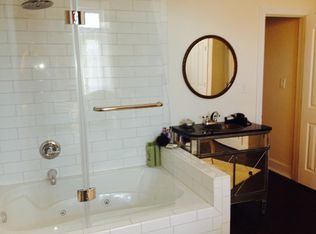 1 S Arthur Ashe Blvd, Richmond, VA 23220