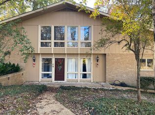 111 Myrtlewood Dr, Pineville, LA 71360