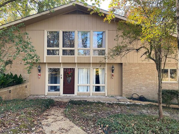 111 Myrtlewood Dr