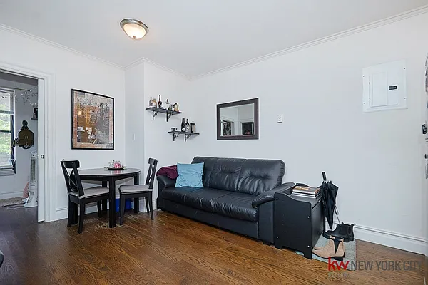 Rented by Keller Williams NYC | media 19
