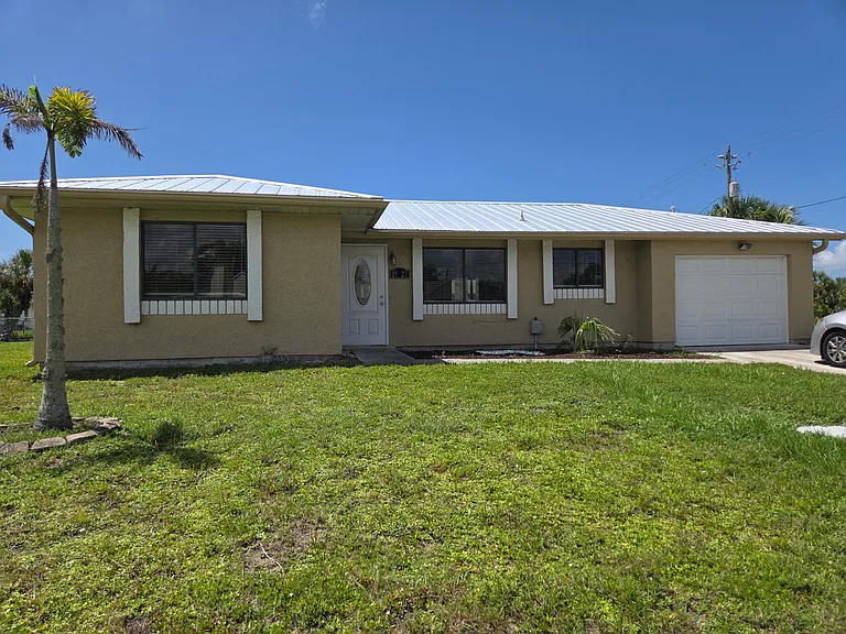 18727 Arapahoe Cir — Photo 1