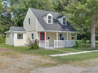 2 N Stuart Rd, Newport News, VA 23605