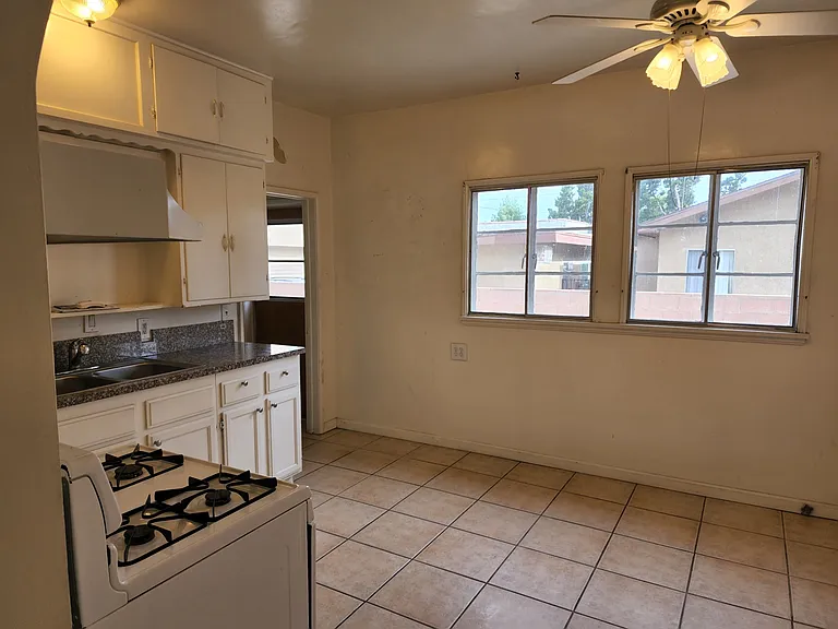 5723 Fair Ave #5733 — Photo 10