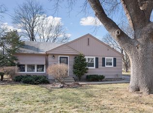 6004 Wooddale Ave, Edina, MN 55424