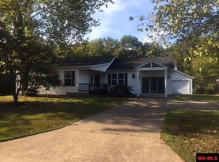 809 Combs Ave, Cotter, AR 72626