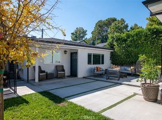 1946 Glenwood Rd, Glendale, CA 91201