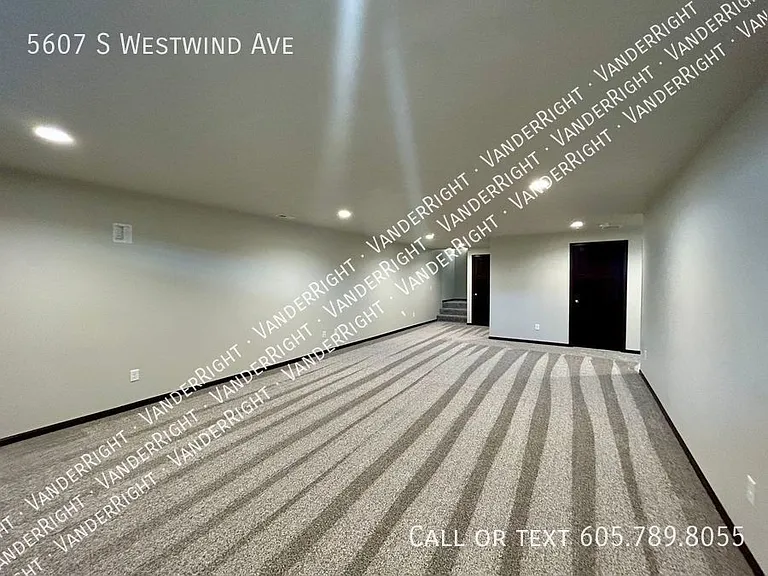 5607 S Westwind Ave — Photo 28