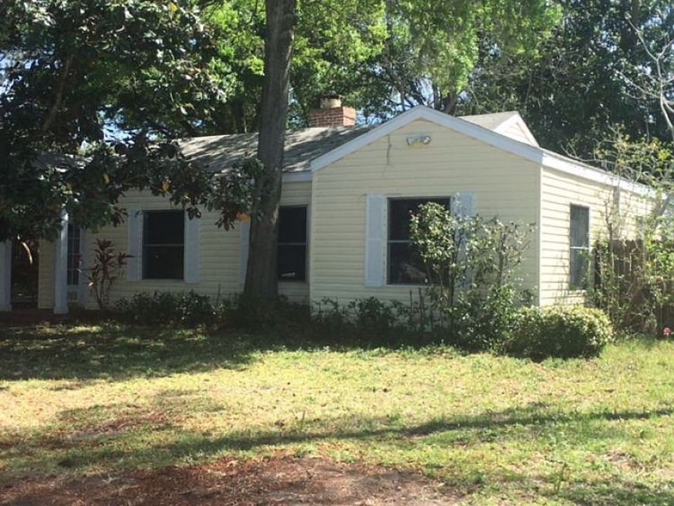 1st image of 1003 Pinebrook Dr