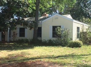 1003 Pinebrook Dr, Clearwater, FL 33755