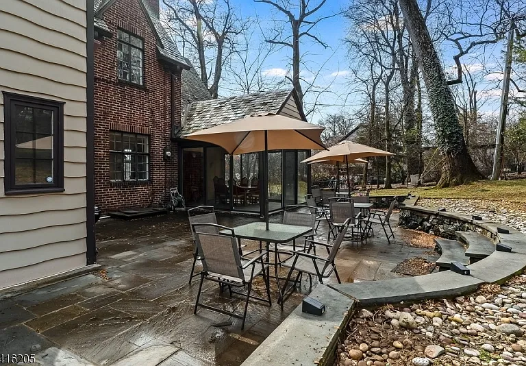 123 Wyoming Ave — Photo 33