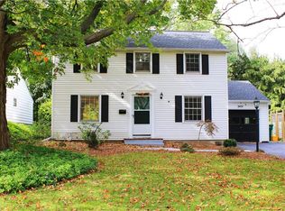 2451 Oakview Dr, Rochester, NY 14617