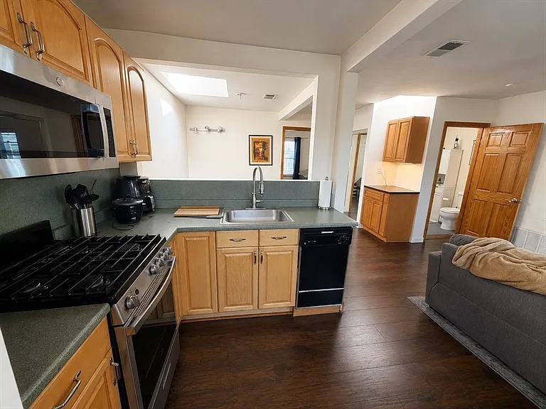 3 K Street Pl #3 — Photo 3