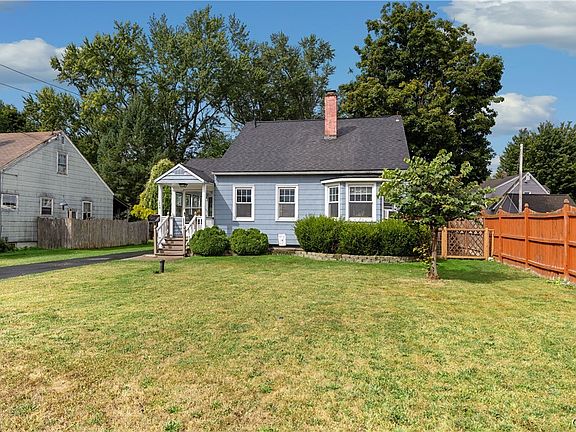 2nd image of 1249 Tulip St