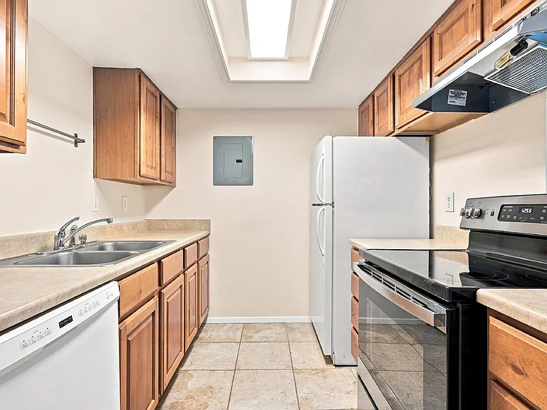 15126 E Louisiana Dr #202 — Photo 11