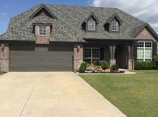 11217 S Lawrence St, Jenks, OK 74037