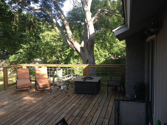 500 sq ft deck