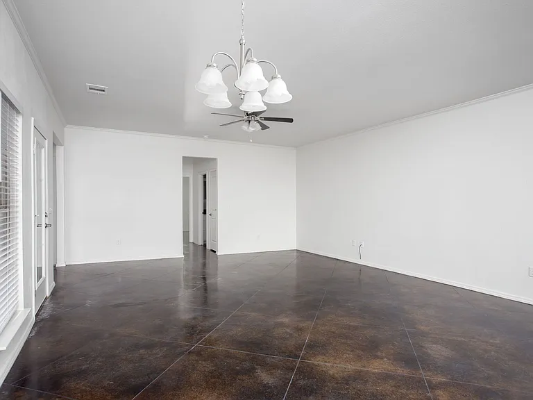 5614 Gonzaga Ln — Photo 19