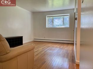 76 Euston Rd APT 1A, Brighton, MA 02135