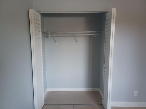 5th image of 8021 Southgate Blvd APT G4