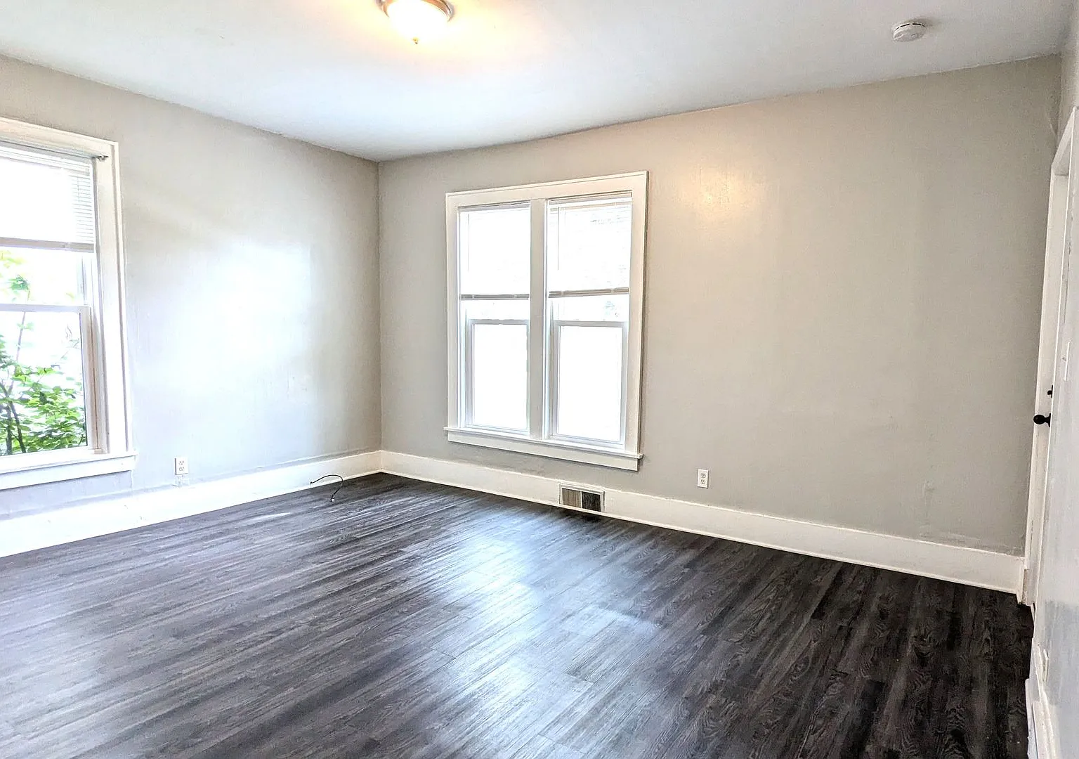 1176 Sanford St. — Photo 4