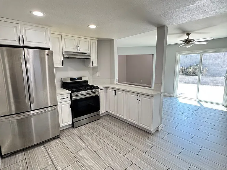 1351 N Christobal Ln — Photo 6