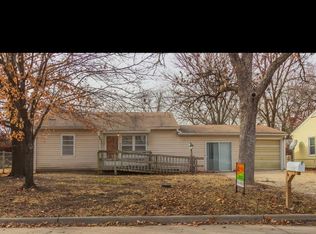 2205 Blaker Dr, Manhattan, KS 66502