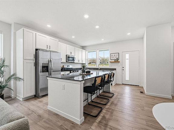 5th image of 1540 Sanitas Lane