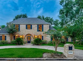 15538 Walkwood Dr, Houston, TX 77079