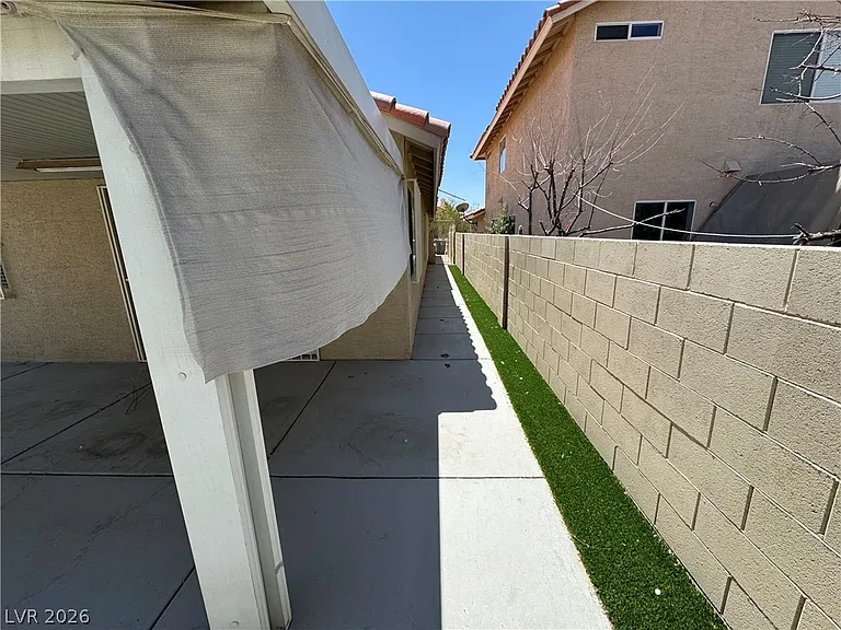 5534 Super Bowl Dr — Photo 17