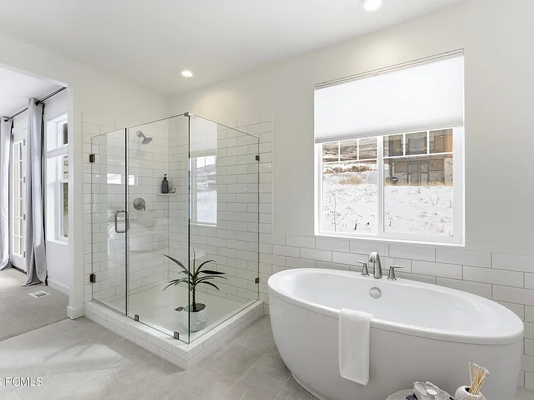 6097 N Brookline Rd — Photo 19