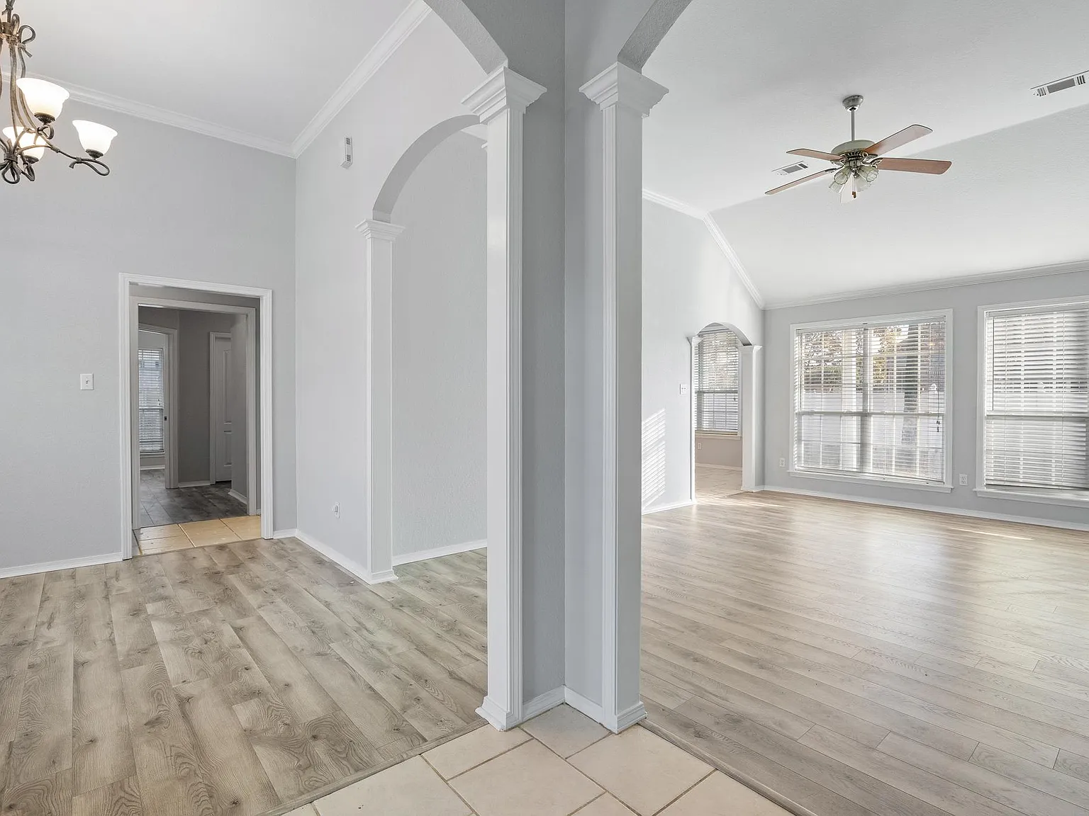 1504 Quebec Dr — Photo 4