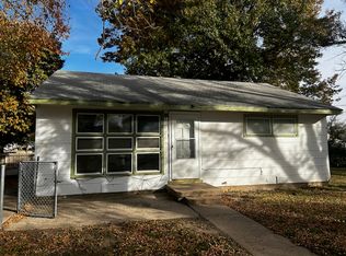 1710 N C St, Arkansas City, KS 67005