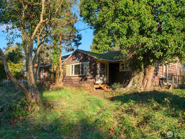 634 South Beach Road, Point Roberts, WA 98281