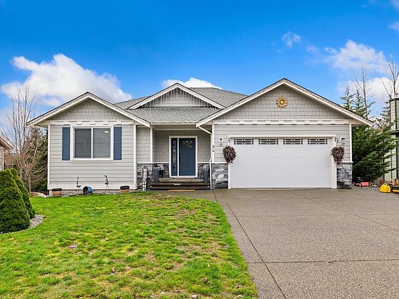 2nd image of 94 Beech Cres