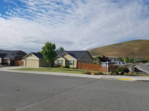 2nd image of 5375 Monica St