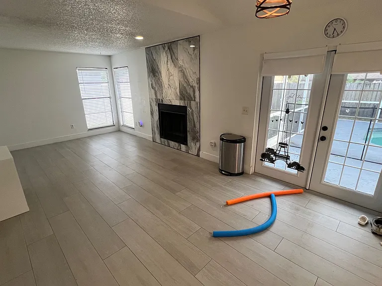 5212 Carey Rd — Photo 9