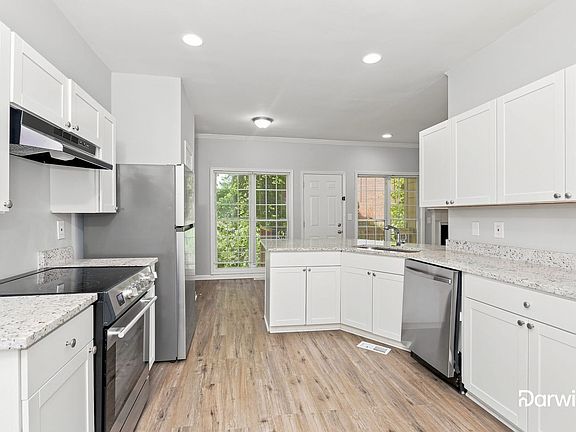 5th image of 66 Holly Rd NW