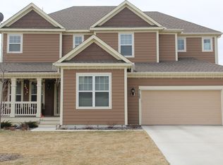 5125 Jewel Ln N, Plymouth, MN 55446