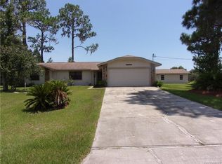 10170 W Pamondeho Cir, Crystal River, FL 34428