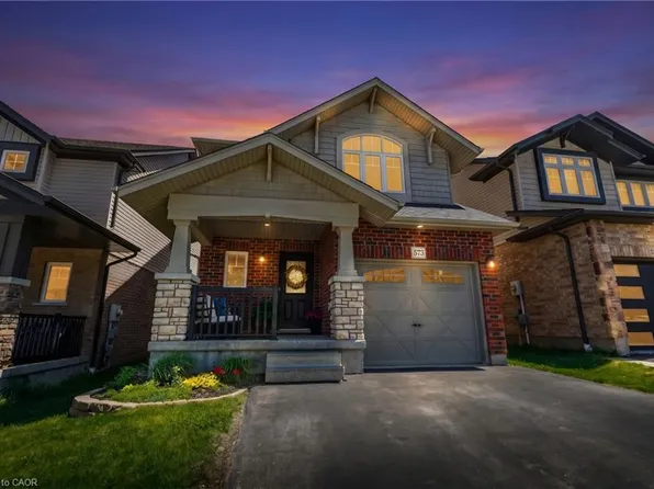573 Isaiah Cres, Kitchener, ON N2E 0E6