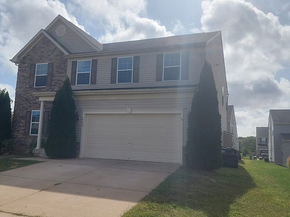 4th image of 6004 Oakton Beech Ln #6004