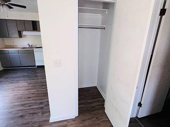 3rd image of 13 Smith St